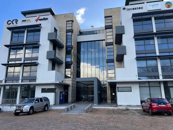 395 m² Commercial space
