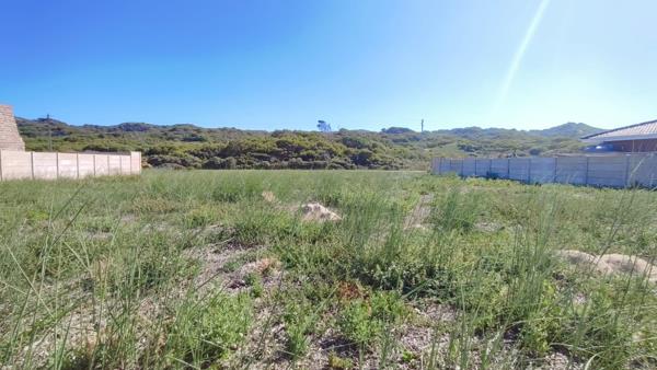 742 m² Land
