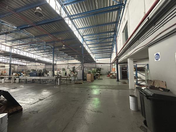 3 255  m² Industrial space