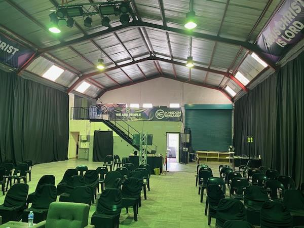 365  m² Industrial space