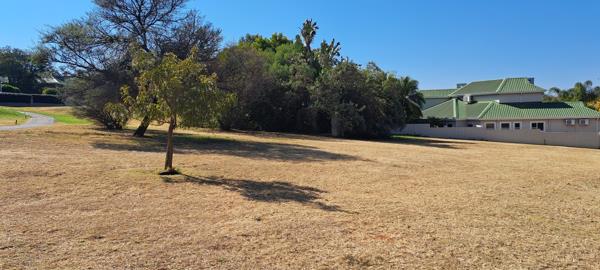 532 m² Land