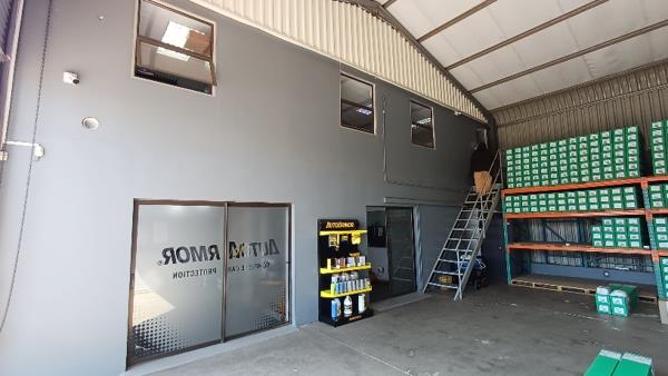 270  m² Industrial space