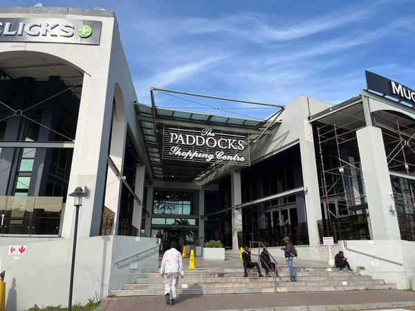 73  m² Retail Space