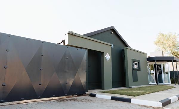 450 m² Commercial space