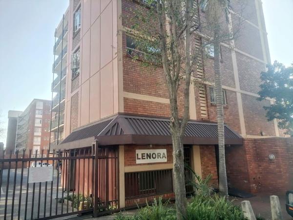 2.5 Bedroom Apartment