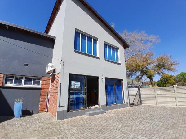 411 m² Commercial space