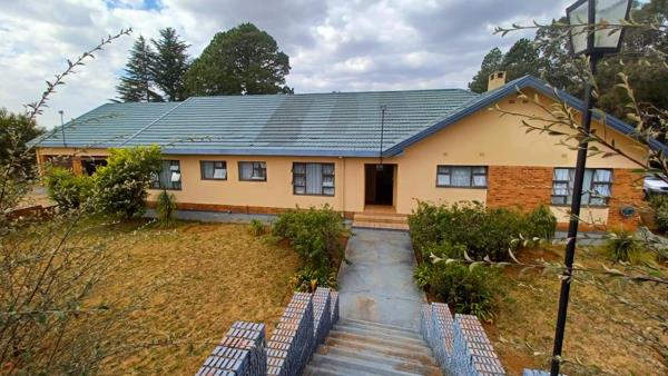 6 Bedroom House