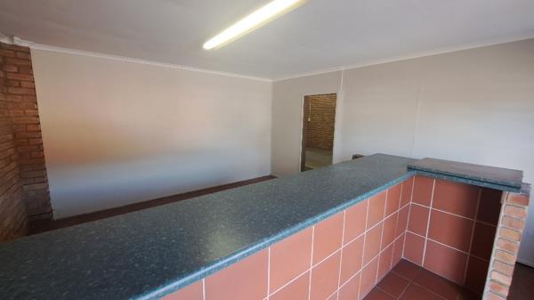 100  m² Industrial space