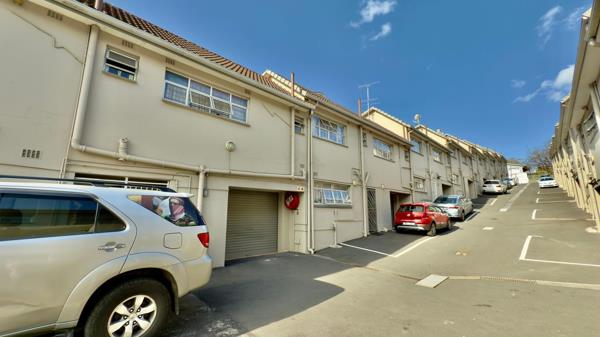 4 Bedroom Townhouse