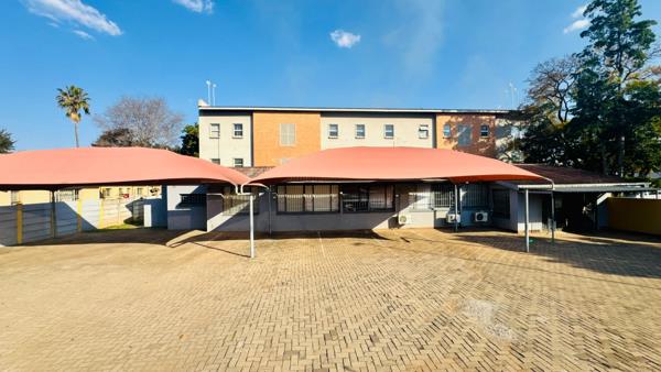 411  m² Commercial space