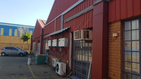 2 058  m² Industrial space