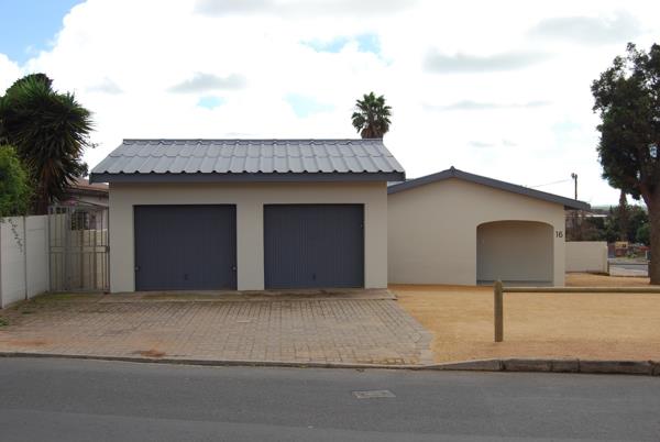 268  m² Commercial space