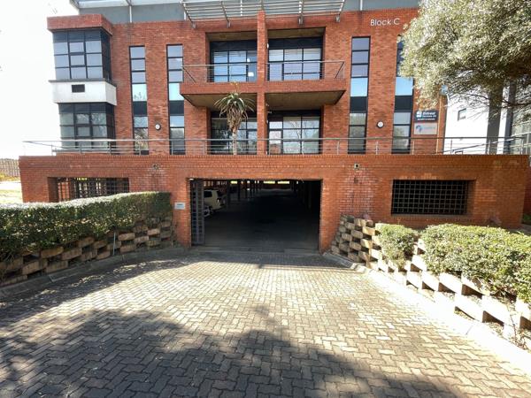 130.7  m² Commercial space