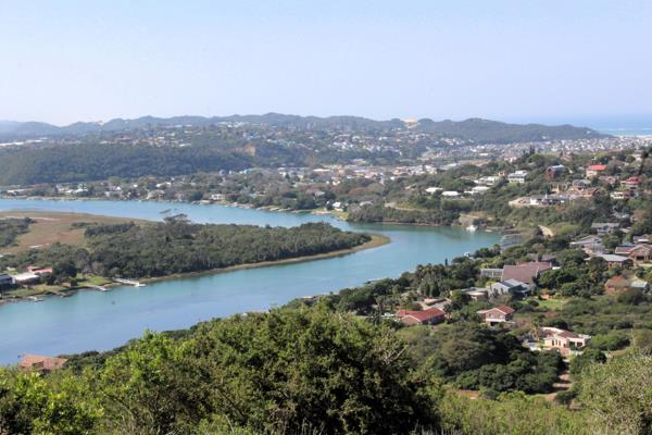 971 m² Land