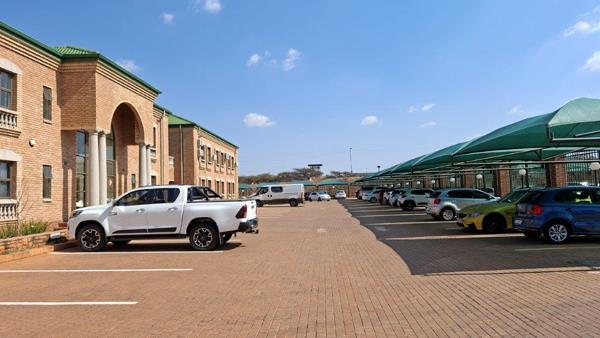 175  m² Office Space