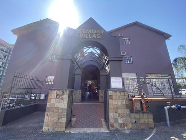 100  m² Commercial space