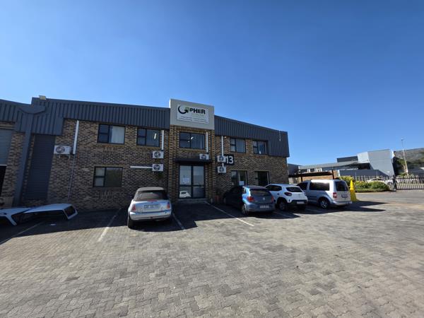 441  m² Industrial space