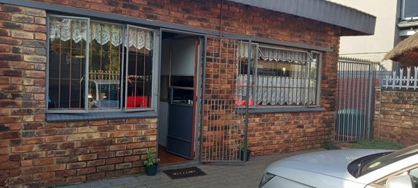 1 Bedroom Garden Cottage