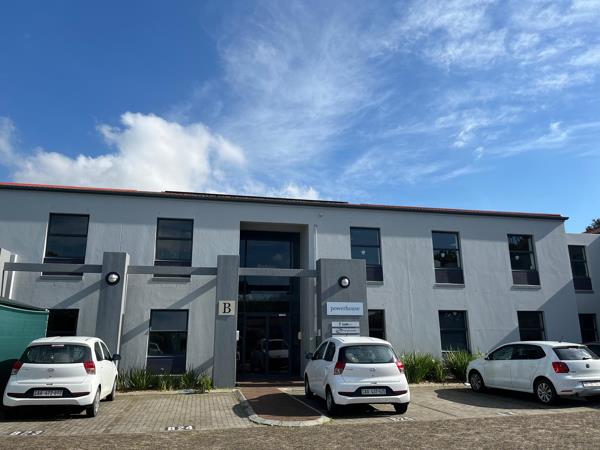 148  m² Commercial space