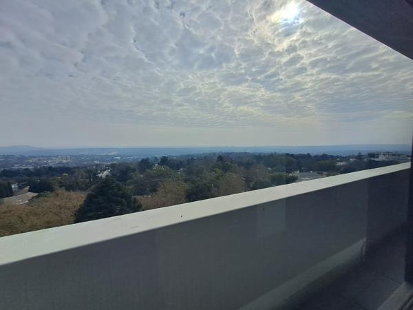 293  m² Commercial space