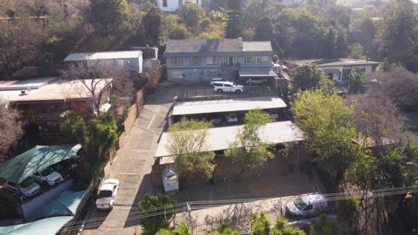 408 m² Office Space