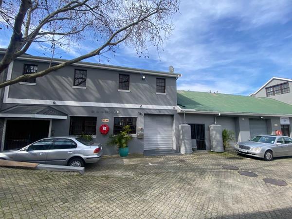 200  m² Industrial space