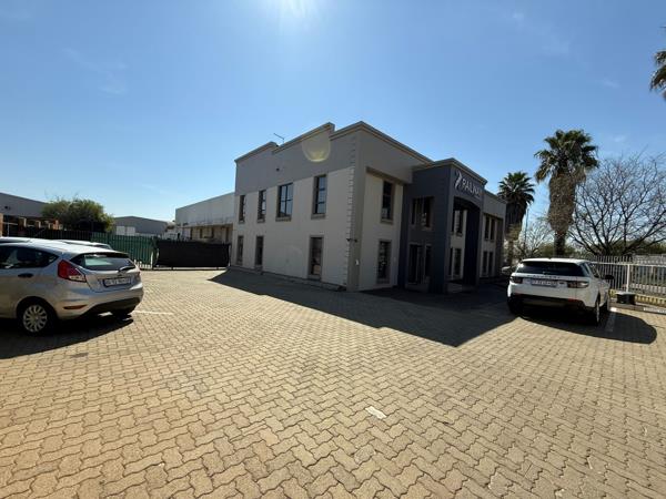 2 876  m² Industrial space