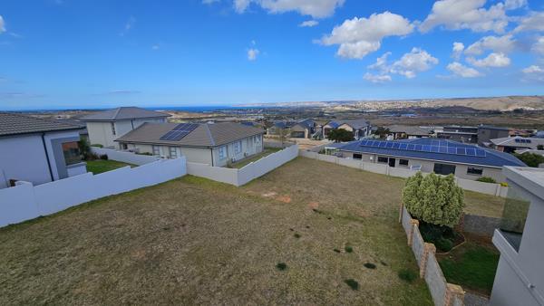 585 m² Land