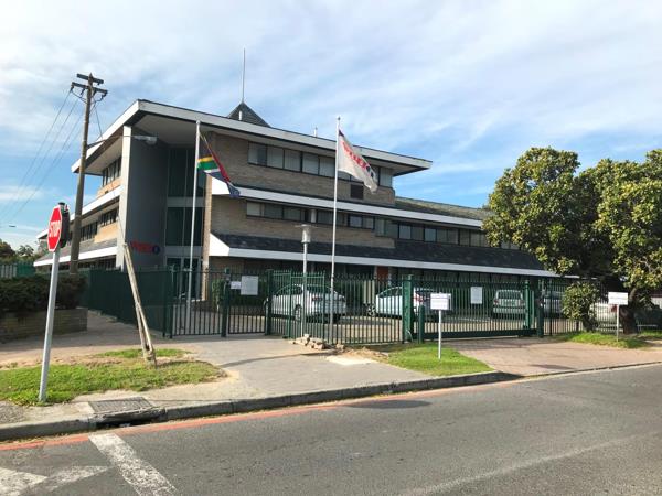 295  m² Office Space