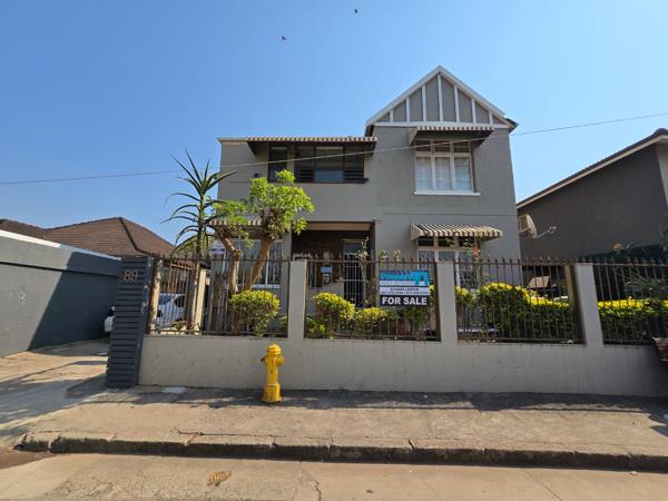 7 Bedroom House