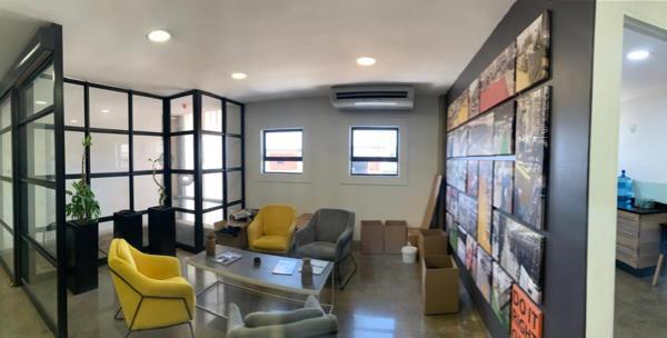 699  m² Industrial space