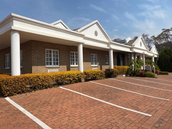 440  m² Commercial space