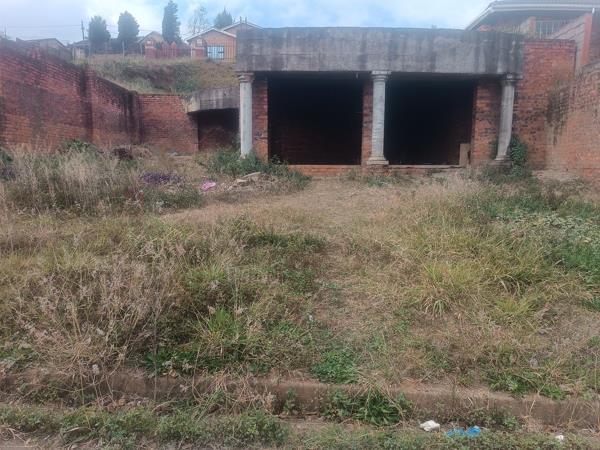 565 m² Land