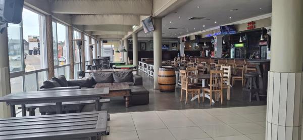 400  m² Commercial space