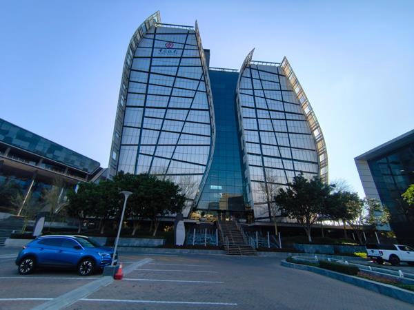 378  m² Office Space