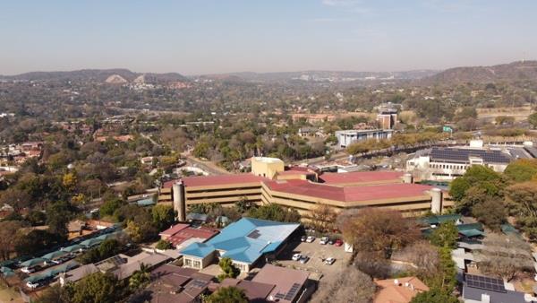 431  m² Commercial space