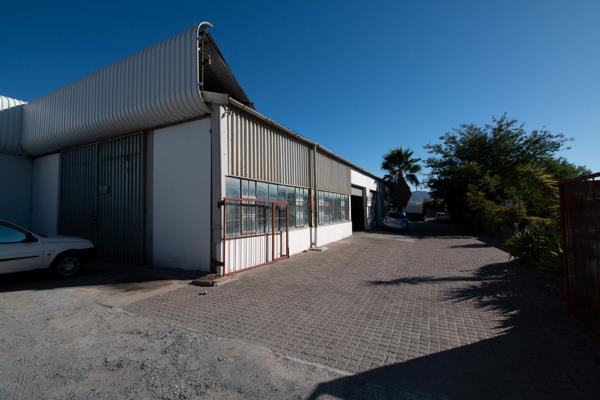 250  m² Commercial space