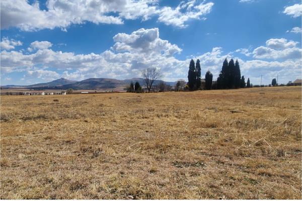 5 710 m² Land