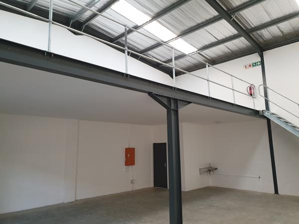 184  m² Industrial space