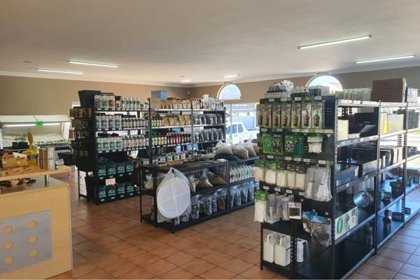 426  m² Commercial space