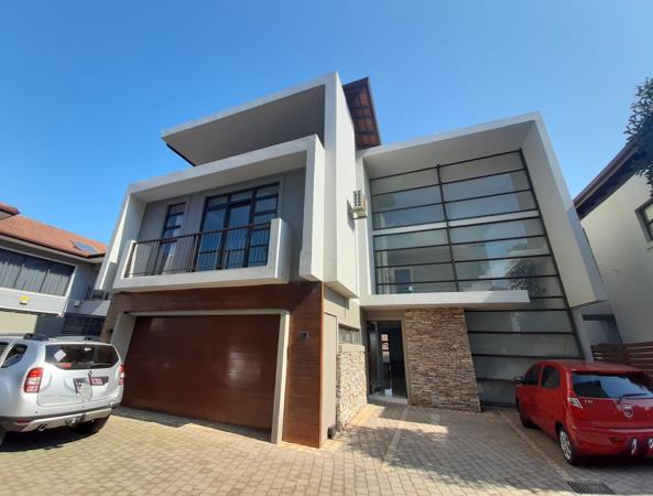 4 Bedroom Townhouse