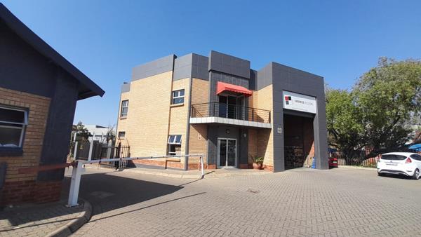 448  m² Industrial space