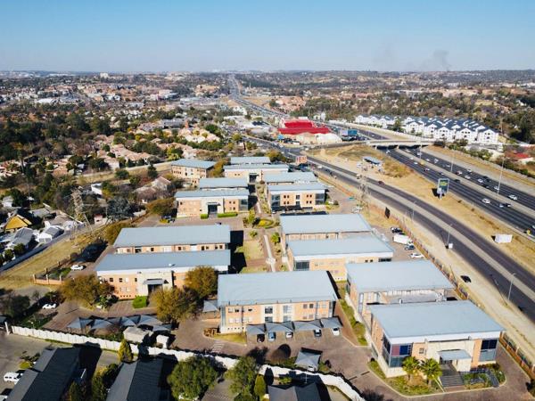 11 947  m² Commercial space