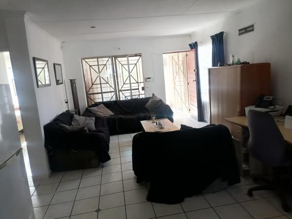 2 Bedroom Simplex