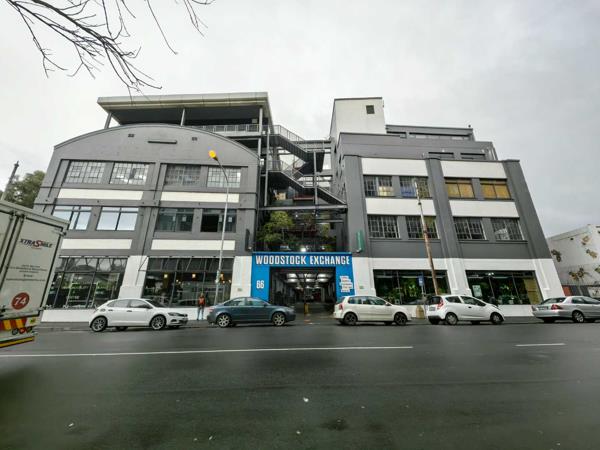 128  m² Office Space