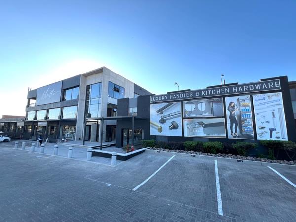 620  m² Commercial space