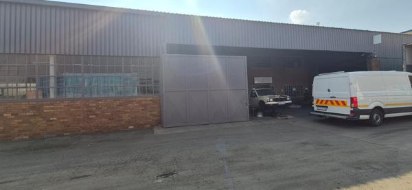 800  m² Industrial space