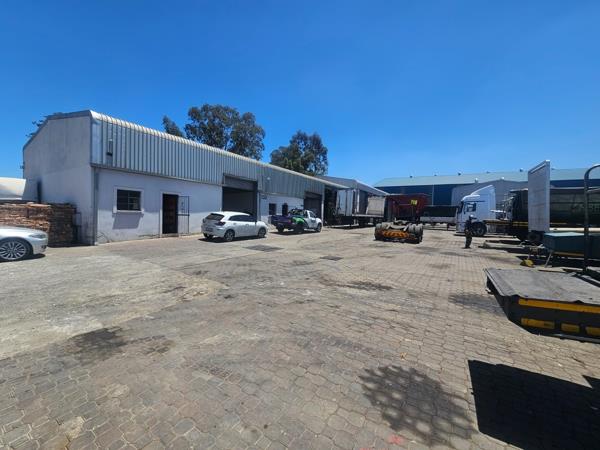 1 000  m² Industrial space