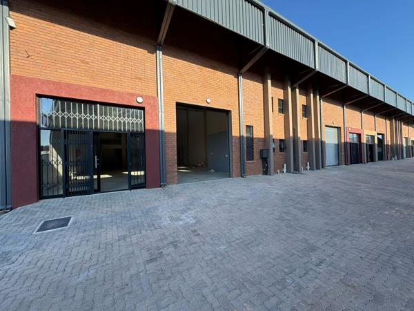 790  m² Commercial space