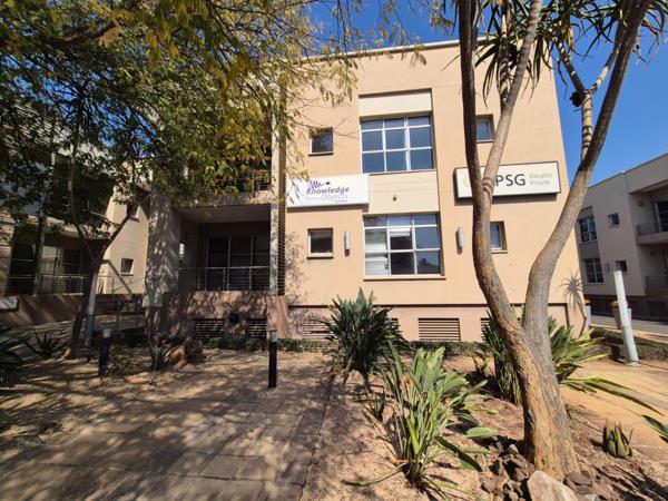 265  m² Office Space